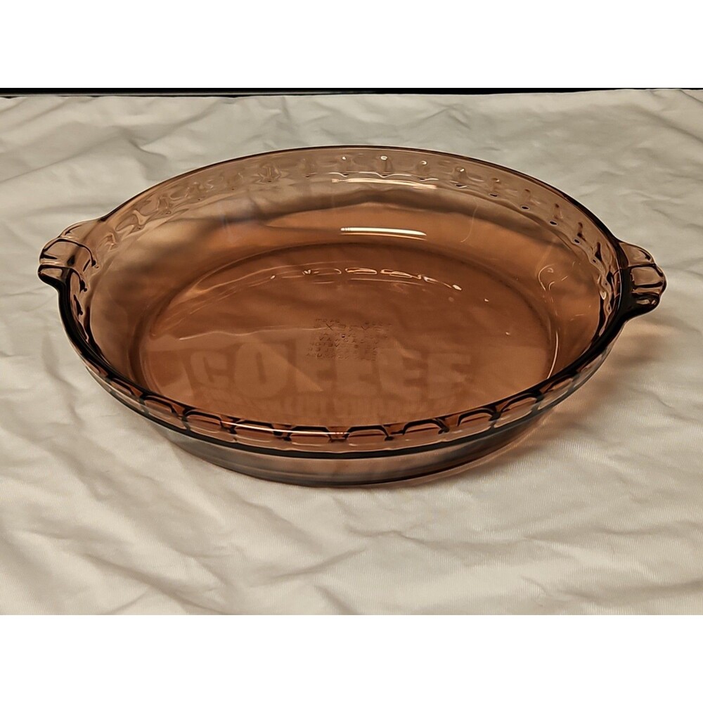 Vintage Pyrex Purple Amethyst Glass Pie Plate Fluted With Handles 9.5" #229